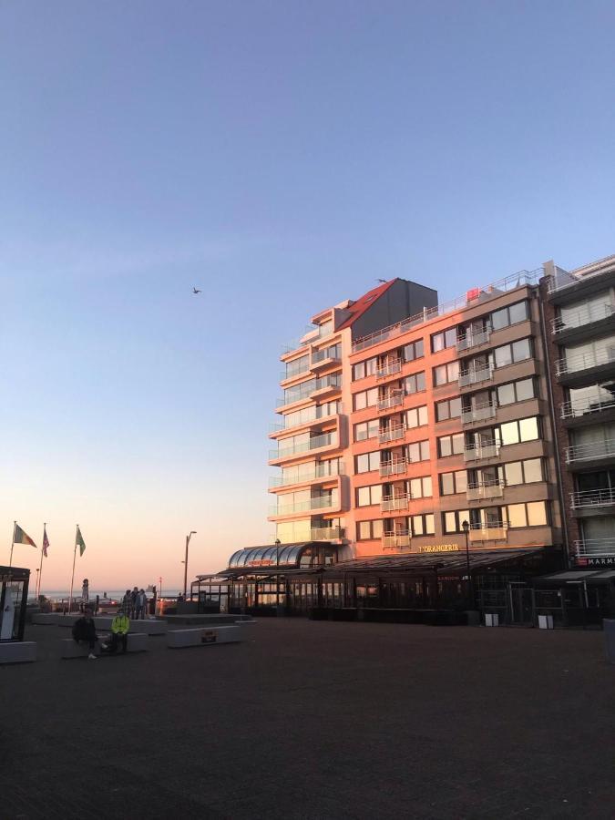 Luxe Studio/Suite Met Zeezicht En Volle Zon クノック・ヘイスト エクステリア 写真